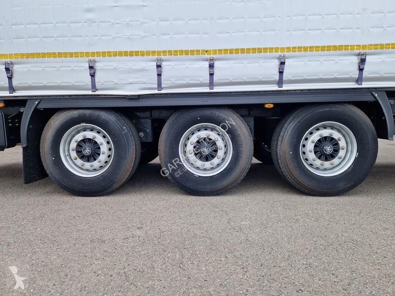 Semitrailer Kässbohrer  TAUTLINER