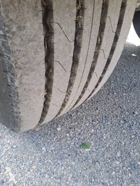 Semitrailer Pomiers