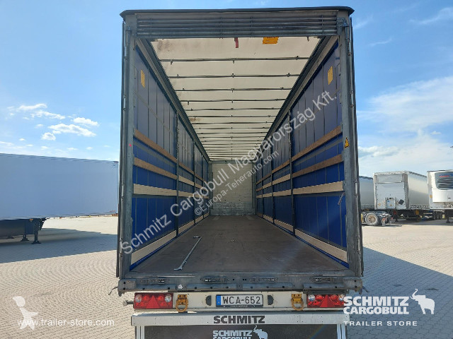 Oplegger Schmitz Cargobull Curtainsider Mega