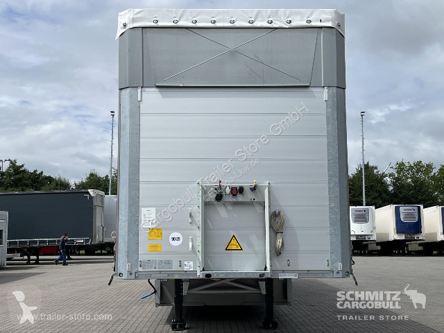 Semirimorchio Schmitz Cargobull Curtainsider Mega
