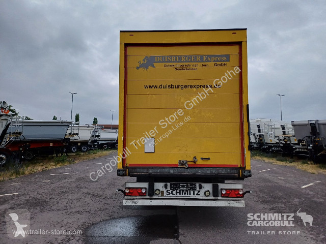 Semitrailer Schmitz Cargobull...