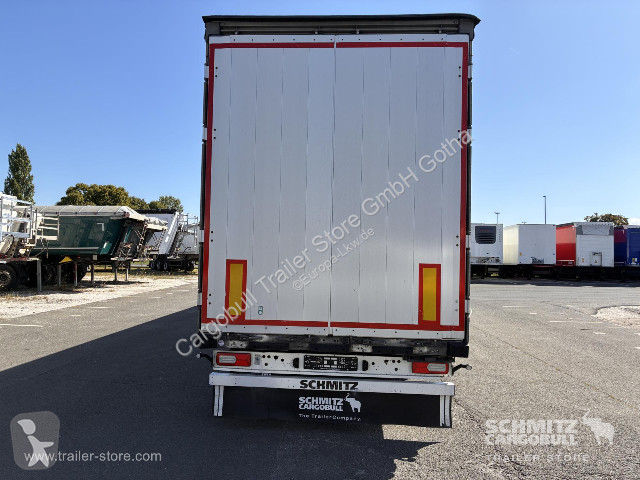 Návěs Schmitz Cargobull Curtainsider Mega Getränke
