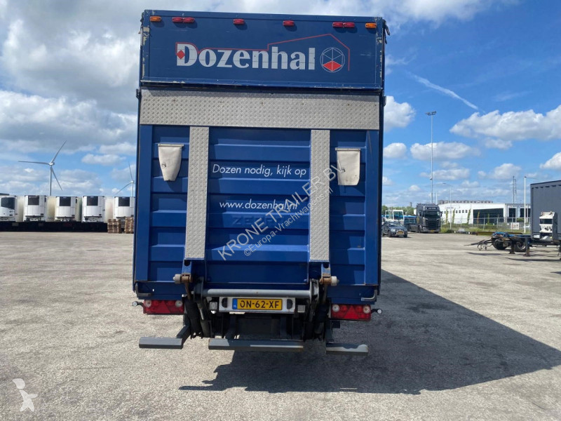 Semiremorca Tracon Uden