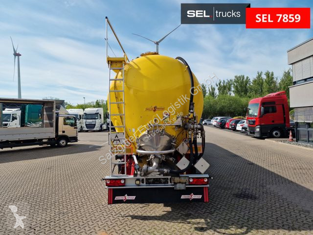 Semitrailer Spitzer SK 2766 CAL GGVS / Kippsilo...