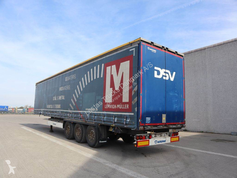 Semitrailer Krone 3 axle curtainside trailer