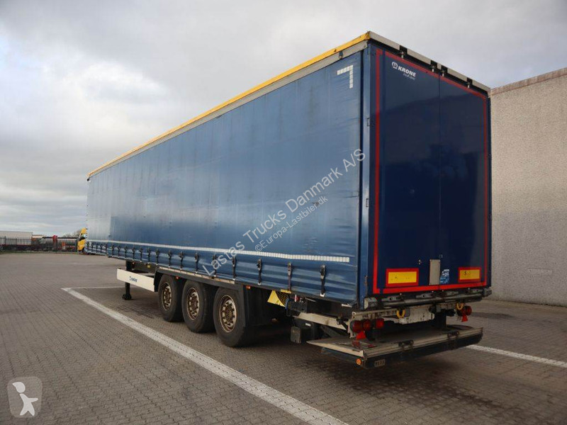 Semitrailer Krone 3 axle curtainside trailer