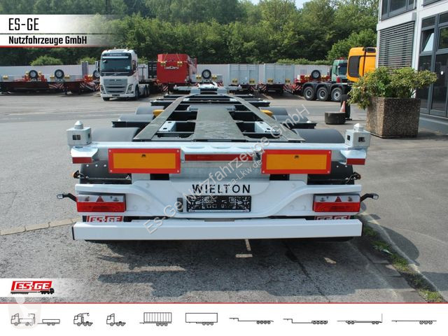 Semitrailer Wielton 3-Achs-Containerchassis -...