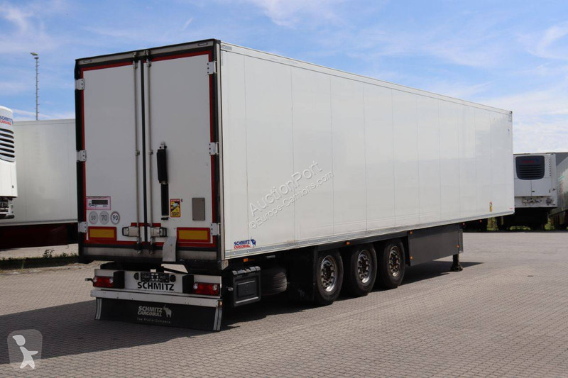 Semirremolque Schmitz Cargobull SCB*S3B
