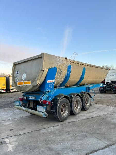 Semitrailer Benalu