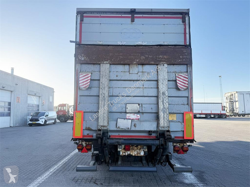 نصف مقطورة Krone Curtainsider / Planenauflieger