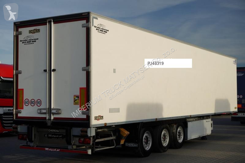 نصف مقطورة Chereau