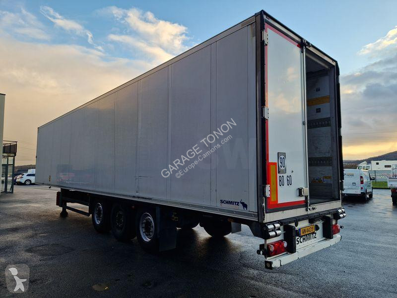 نصف مقطورة Schmitz Cargobull  FRIGORIFIQUE