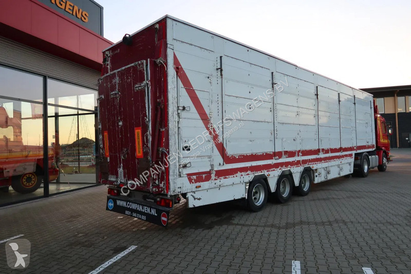 نصف مقطورة Pezzaioli SBA 32 - Cattle transport