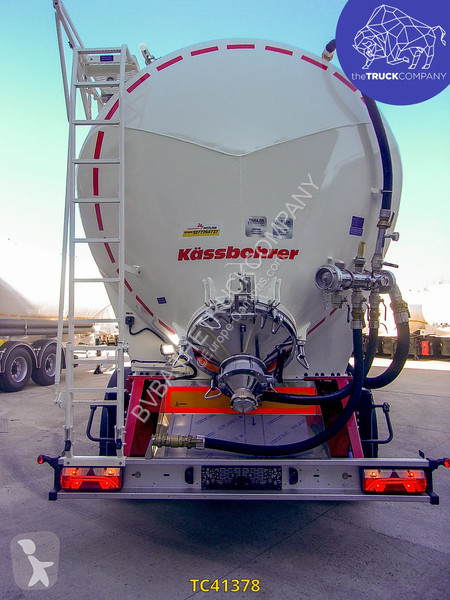 نصف مقطورة Kässbohrer SSK 60