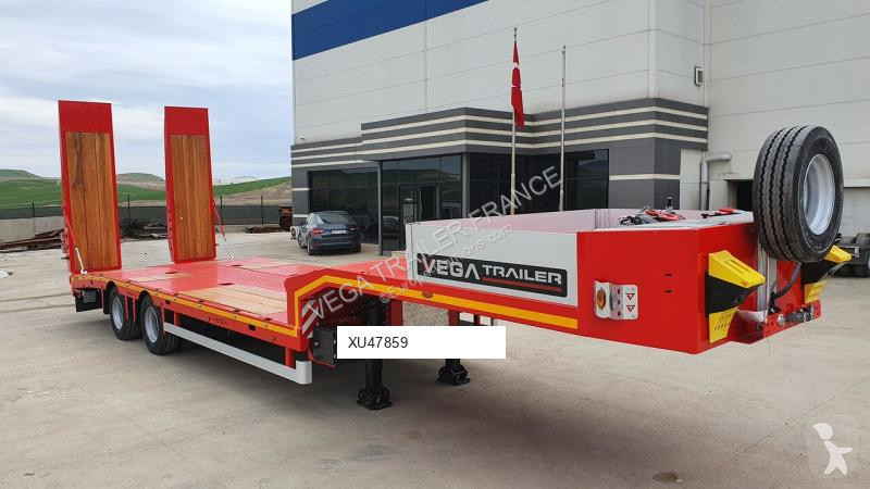 Трал Vega Trailer Lowbed (Port Engin)