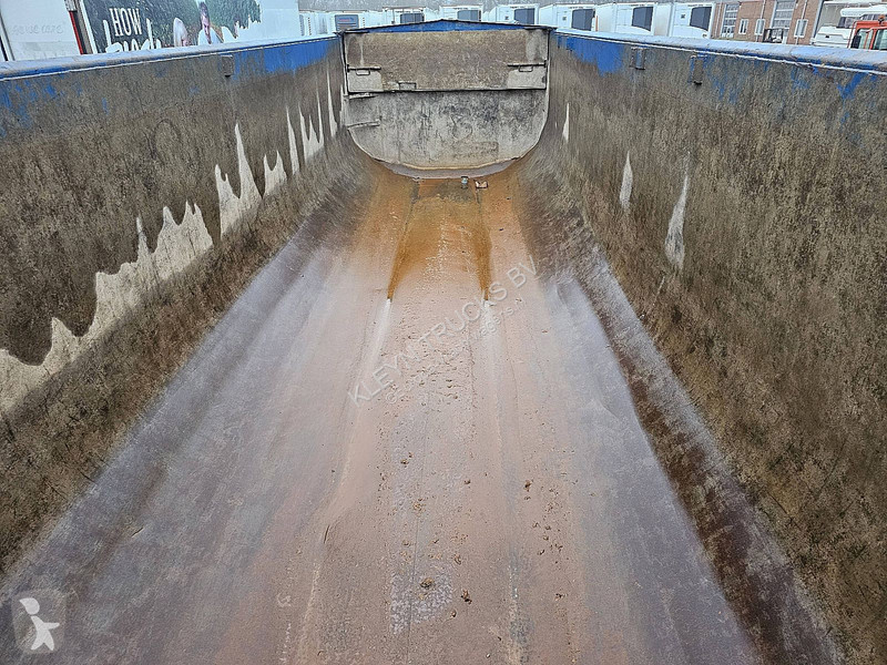 نصف مقطورة Carnehl HALFPIPE 28M3