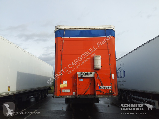 نصف مقطورة Schmitz Cargobull Semitrailer...