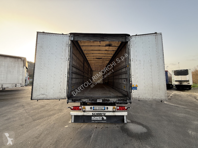 نصف مقطورة Schmitz Cargobull SEMIRIMORCHIO,...