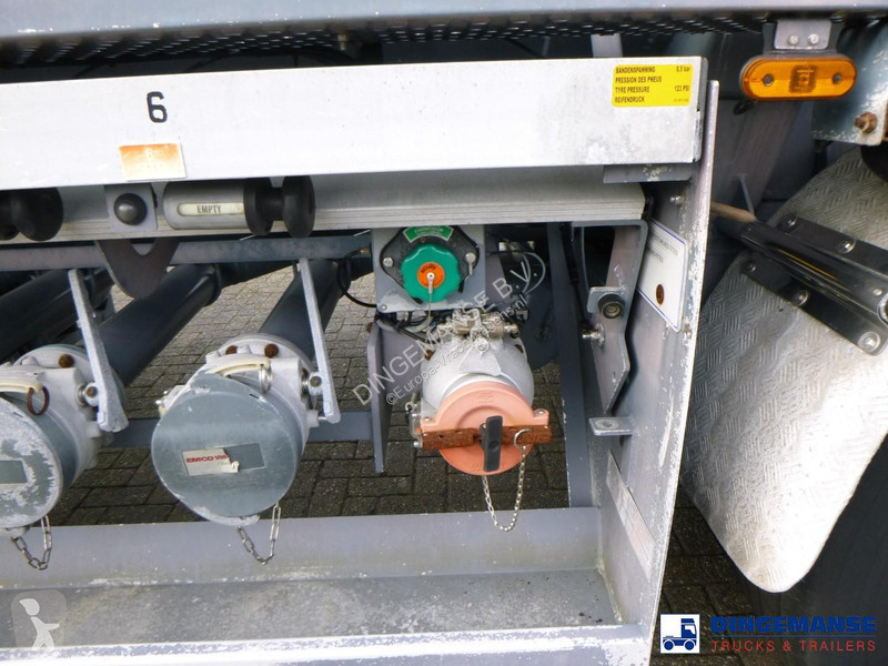 Semi remorque LAG Fuel tank alu 44.4 m3 / 6...