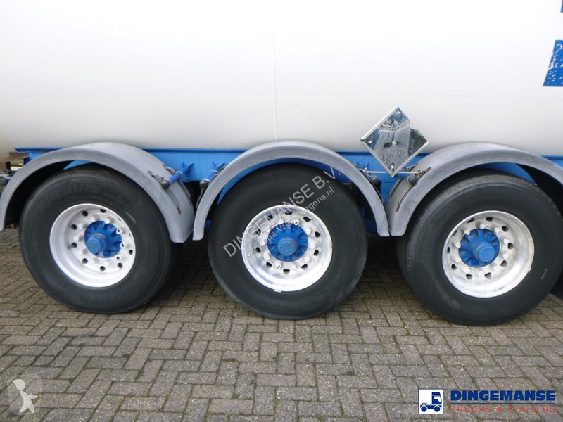 Semi remorque  Gas tank steel 46.9 m3 / 1 comp