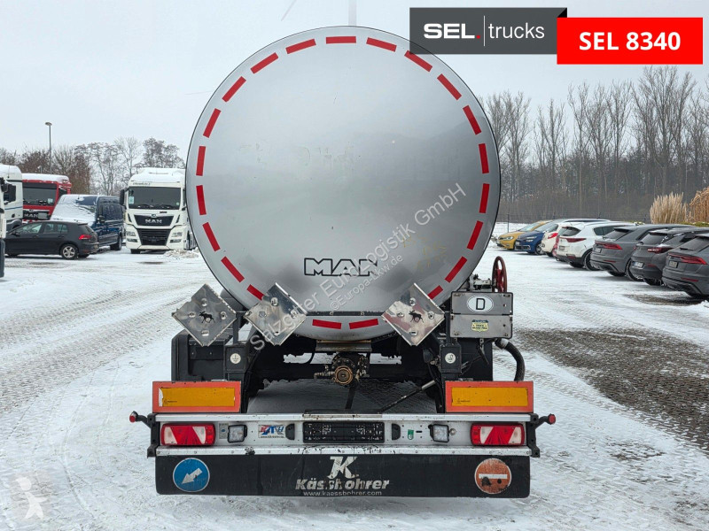 نصف مقطورة Kässbohrer STB / Liftachse /...