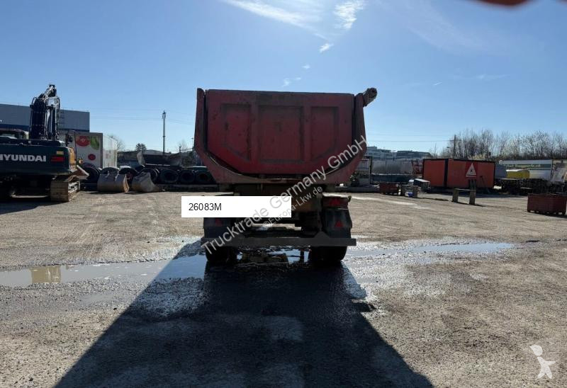 نصف مقطورة Schwarzmüller 663 HKS2/E