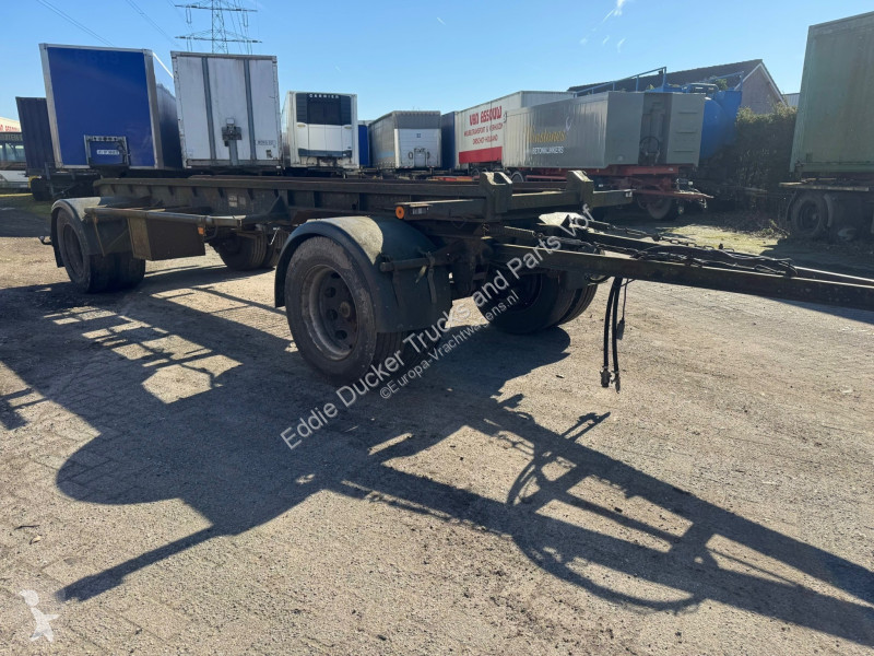 Félpótkocsi  LBA-2B BLADGEVEERD / STEEL SUSPENSION