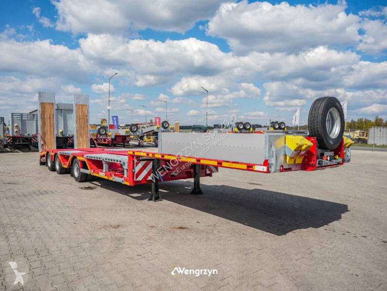 Náves MAX Trailer Semi | 3 axle | Radmulden