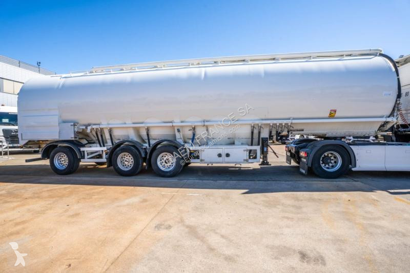 Semitrailer   PULVÉ 9 COMP. - 53M3