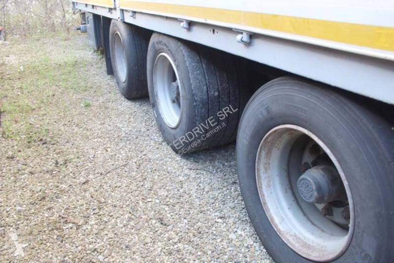 نصف مقطورة Krone semirimorchio centinato sponde...