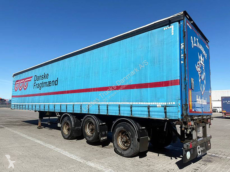 Félpótkocsi  Curtainsider / City-Plane Stapler