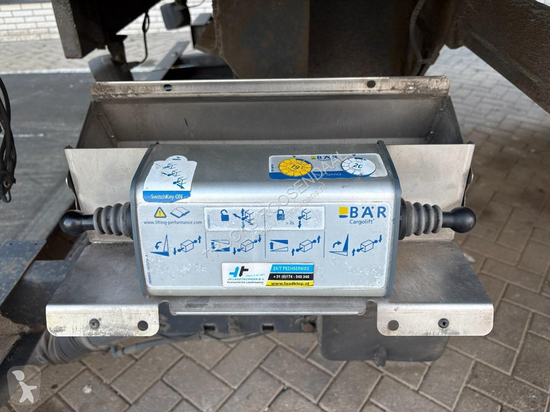 نصف مقطورة Schmitz Cargobull 18 + STEERING AXLE...