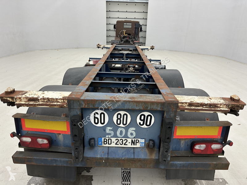 Semirimorchio Samro 20 ft skelet