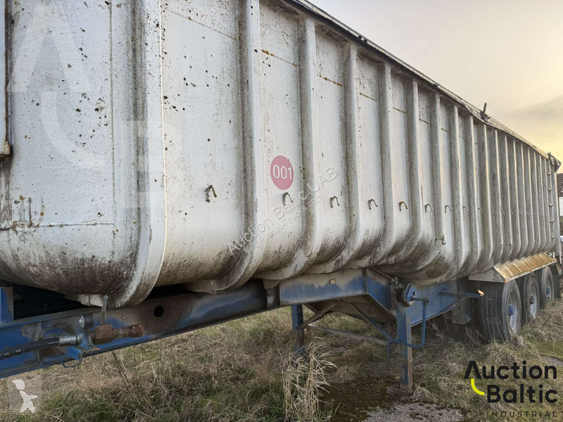 Semirimorchio Fruehauf