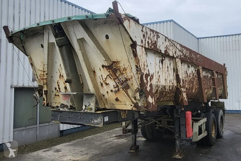 نصف مقطورة Fruehauf 2 Axle , 8 Tyres , Steel...