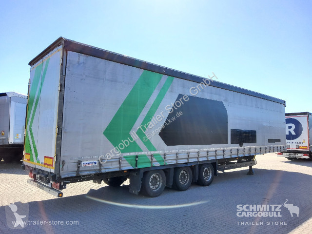 نصف مقطورة Schmitz Cargobull Curtainsider Mega...