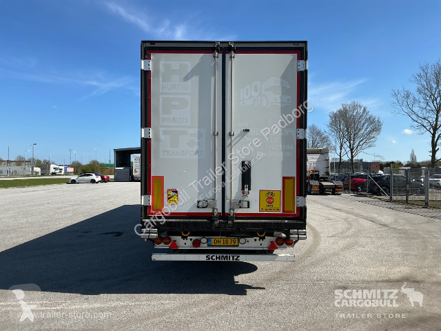 Sættevogn Schmitz Cargobull Tiefkühler...
