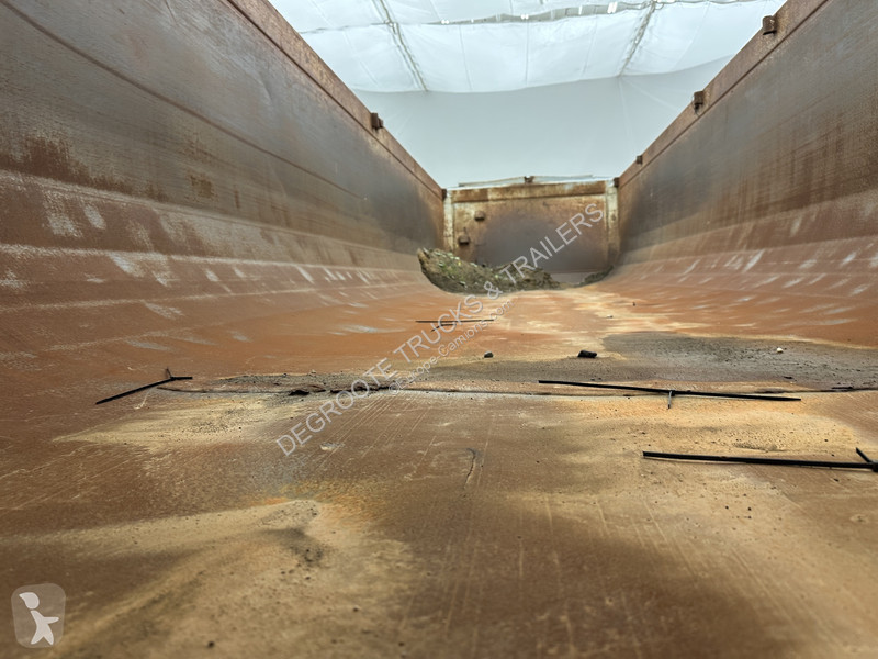 نصف مقطورة Schmitz Cargobull 27 cub in steel*