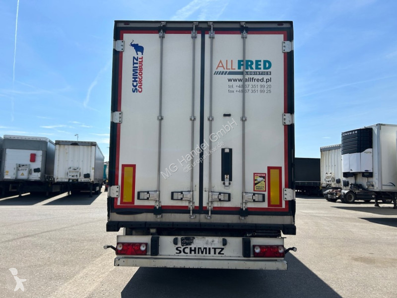 نصف مقطورة Schmitz Cargobull Kühlauflieger SCB...