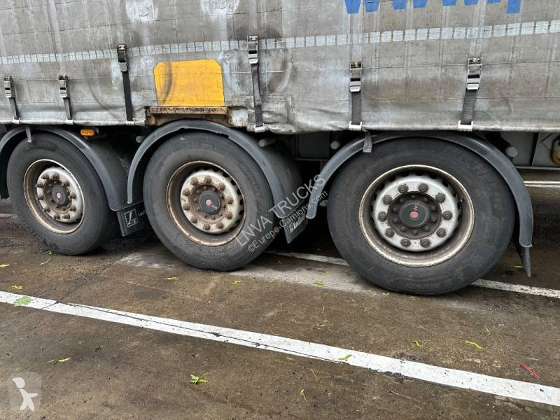 نصف مقطورة Lecitrailer P400