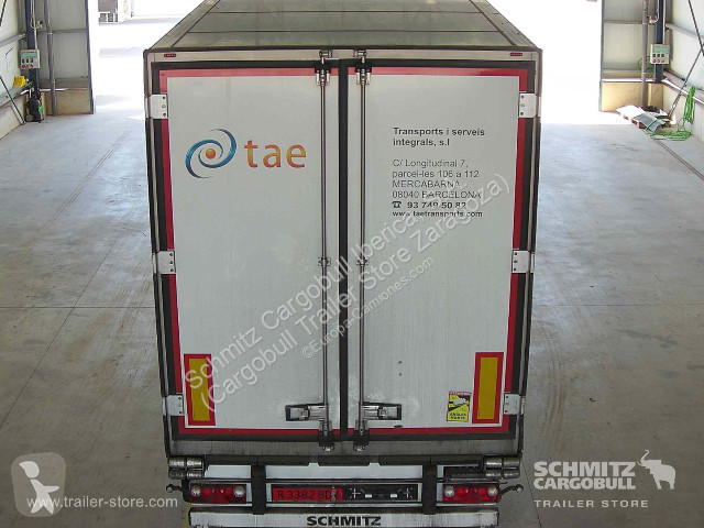 Полуремарке Schmitz Cargobull Reefer Standard