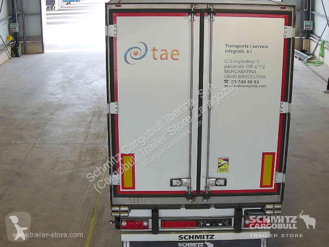 نصف مقطورة Schmitz Cargobull Reefer Standard