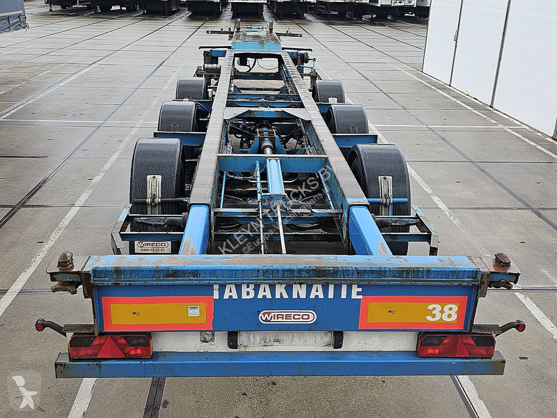 نصف مقطورة Renders CHASSIS PORTMASTER
