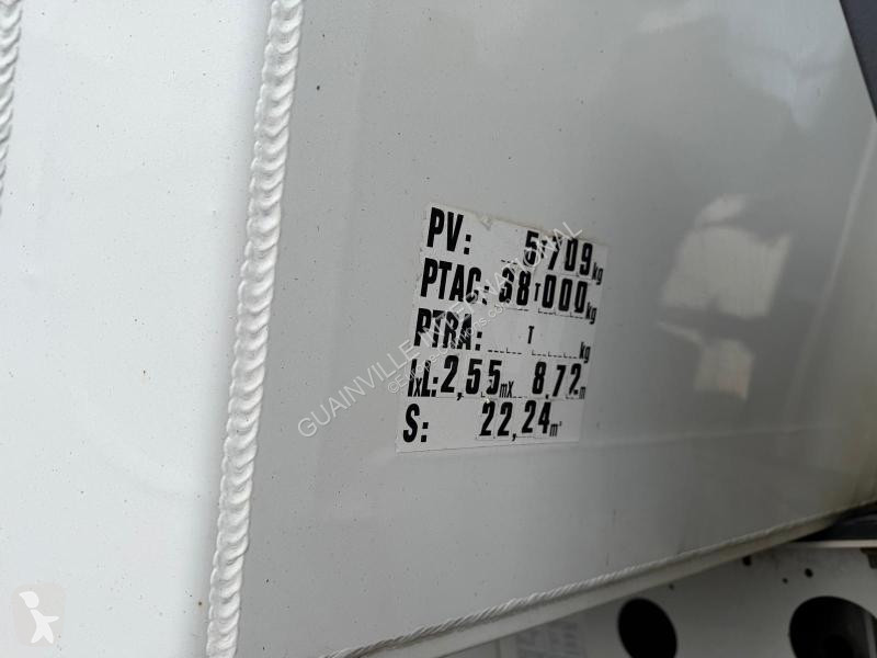نصف مقطورة Schmitz Cargobull
