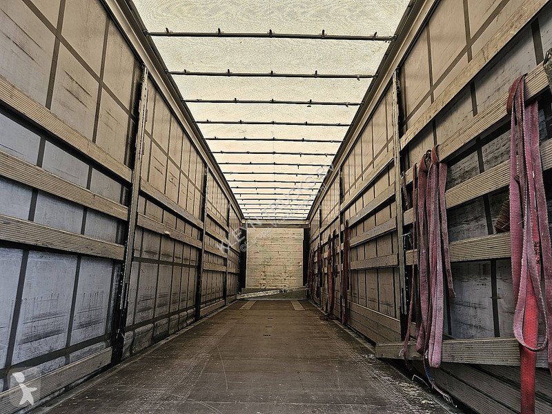 نصف مقطورة Schmitz Cargobull SCB* S3T MEGA...
