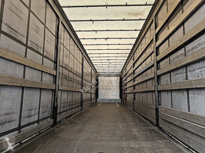 نصف مقطورة Schmitz Cargobull SCB* S3T MEGA...