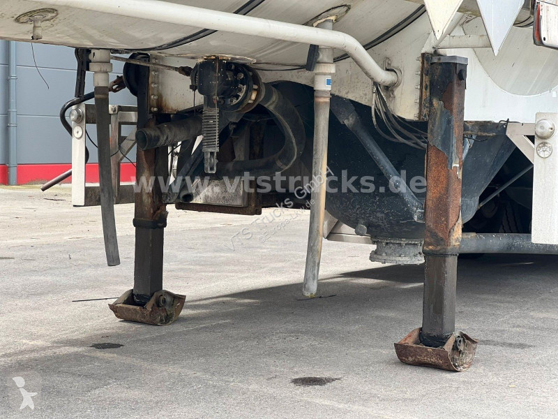 نصف مقطورة Feldbinder KSA 45.3-3 3.Kammer...