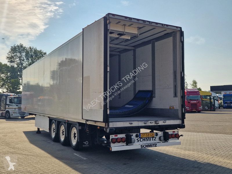 نصف مقطورة Schmitz Cargobull SCB*S3B Frigo...