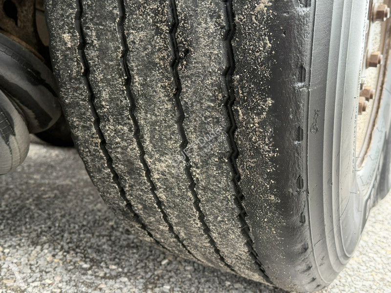 Полуремарке Krone SD Standard OŚ Podnoszona SAF