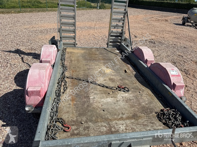 Porte engins   H212L14CF